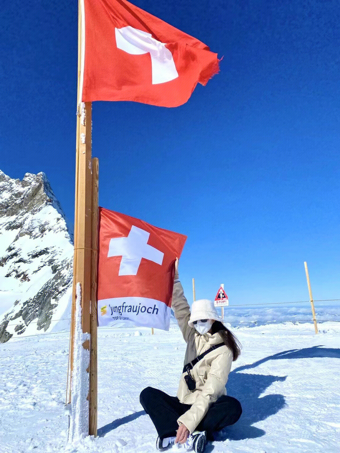 𝟑𝟒𝟓𝟒𝐦 高的《少女峰》风景之旅 俯瞰雪白国度